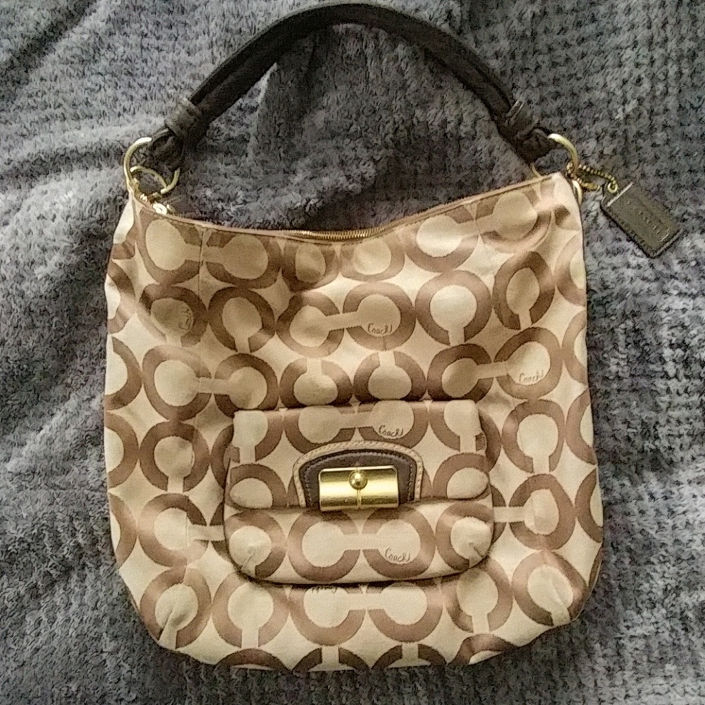 Coach Shoulder Bag
